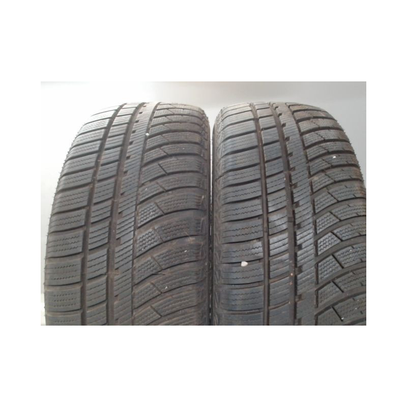 Paire de pneus ROVELO ALL WEATHER R4S 205 55 16 94 V