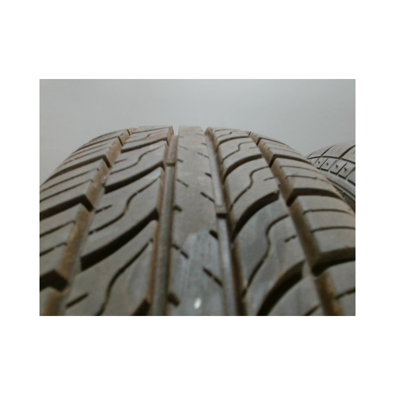 Paire de pneus ROVELO RHP-780 175 65 14 82 T