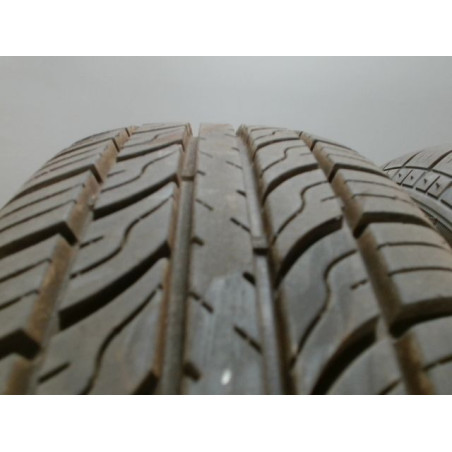 Paire de pneus ROVELO RHP-780 175 65 14 82 T