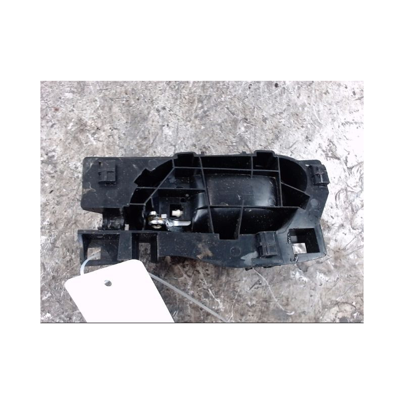 POIGNEE INTERIEURE PORTE AVANT DROIT PEUGEOT 208