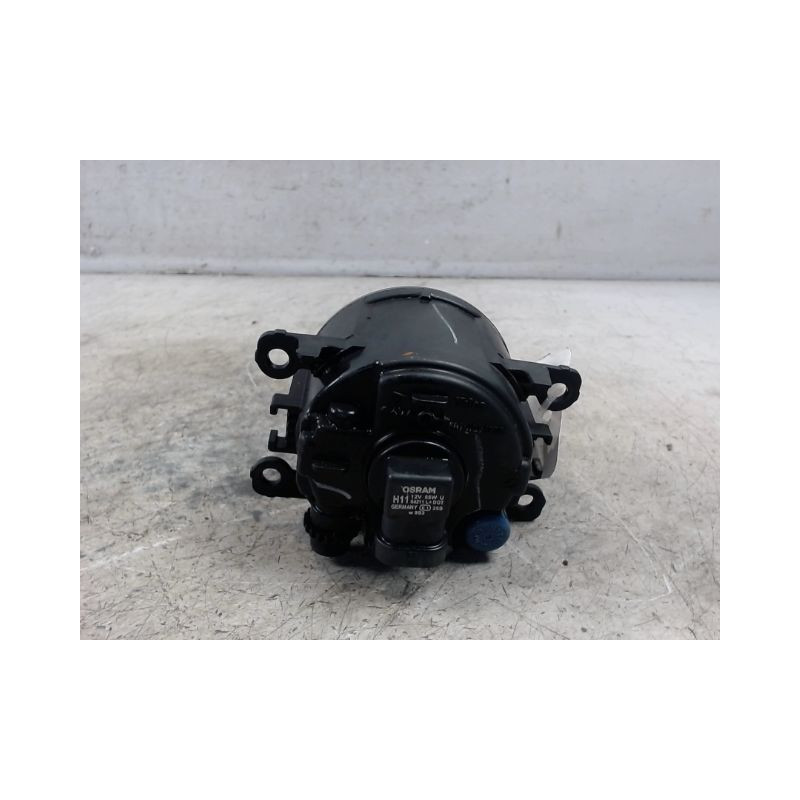 PHARE ANTIBROUILLARD AVANT DROIT DACIA DUSTER 2010-