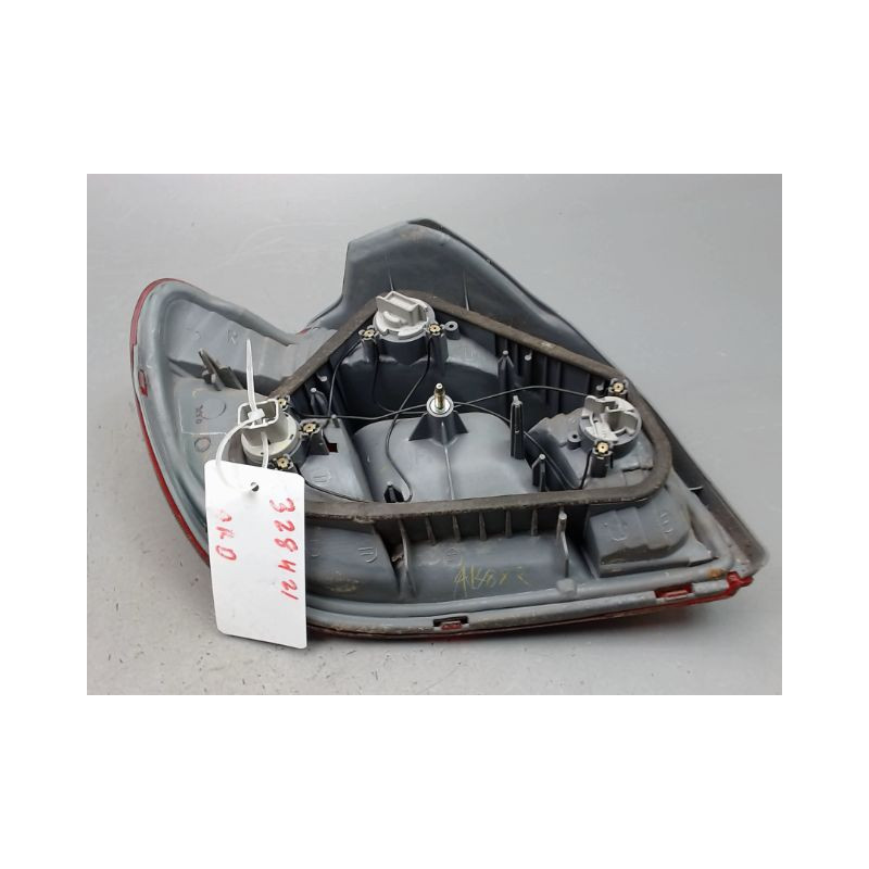 FEU ARRIERE DROIT TOYOTA YARIS I Phase 1 1999-2003