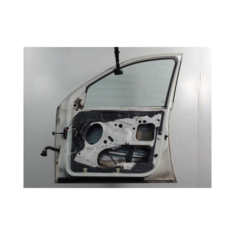 PORTE AVANT DROIT FORD FOCUS