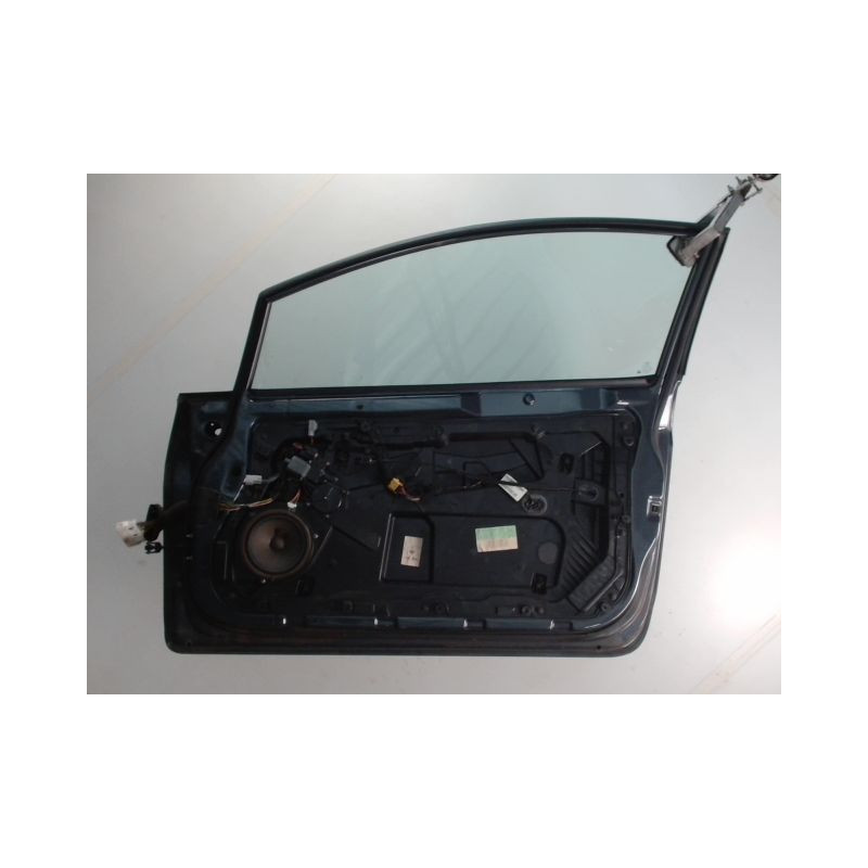 PORTE AVANT DROIT FORD FIESTA