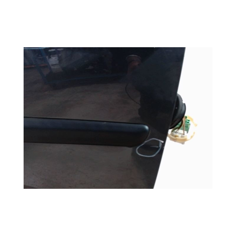 PORTE AVANT DROIT PEUGEOT 207 5P