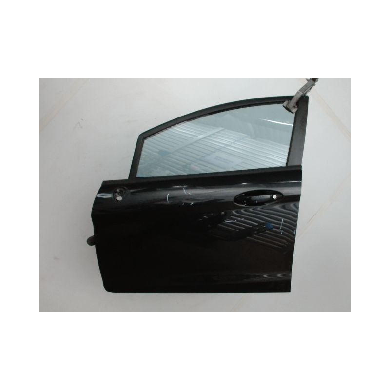 PORTE AVANT GAUCHE FORD FIESTA