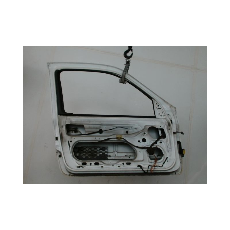 PORTE AVANT GAUCHE RENAULT CLIO
