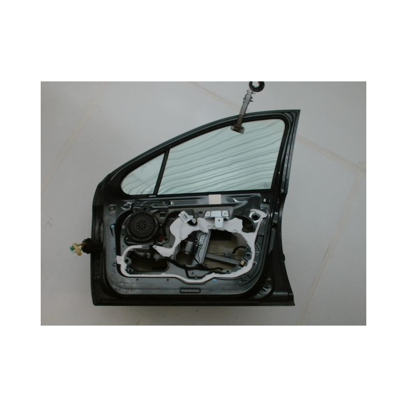 PORTE AVANT DROIT PEUGEOT 207