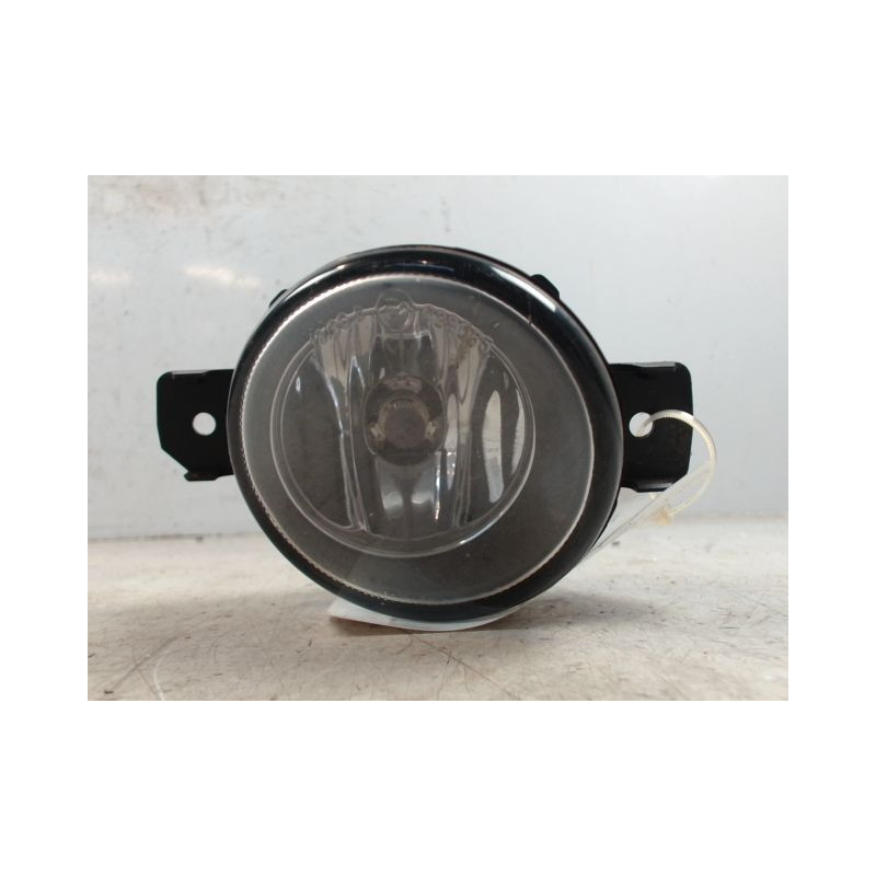 PHARE ANTIBROUILLARD AVANT DROIT RENAULT CLIO II PH.2 01-06
