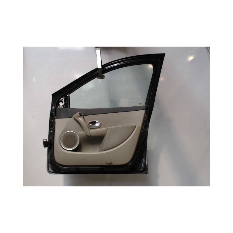 PORTE AVANT DROIT RENAULT CLIO III 2005-