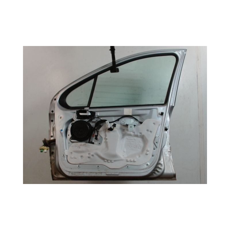PORTE AVANT DROIT PEUGEOT 207