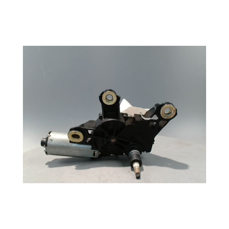 MOTEUR ESSUIE-GLACE ARRIERE VOLKSWAGEN POLO 99-2001