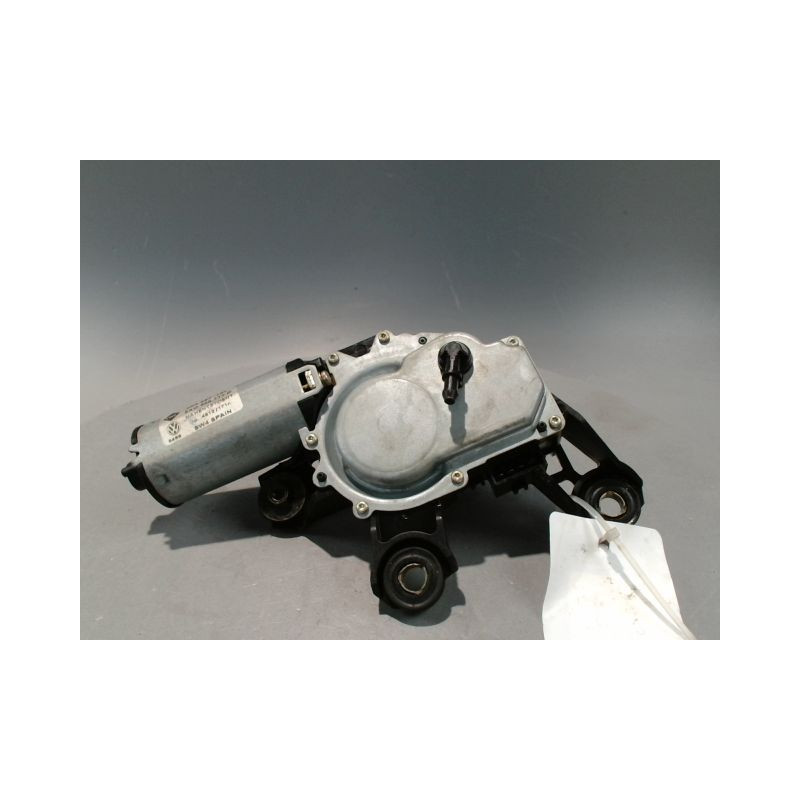 MOTEUR ESSUIE-GLACE ARRIERE VOLKSWAGEN POLO 99-2001