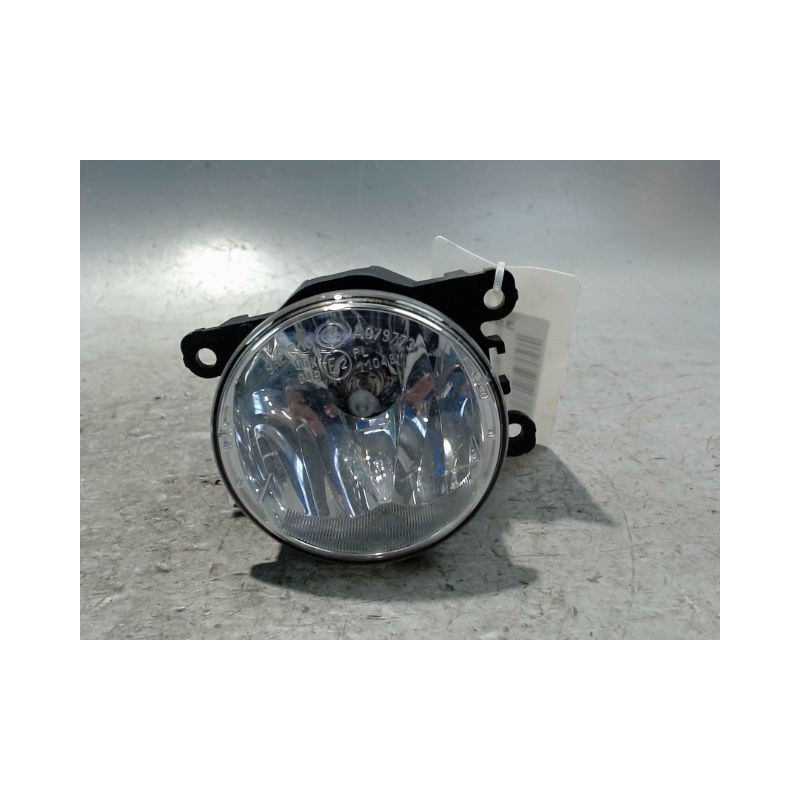 PHARE ANTIBROUILLARD AVANT DROIT DACIA SANDERO 2008-