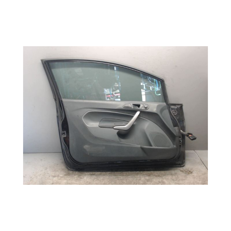 PORTE AVANT GAUCHE FORD FIESTA