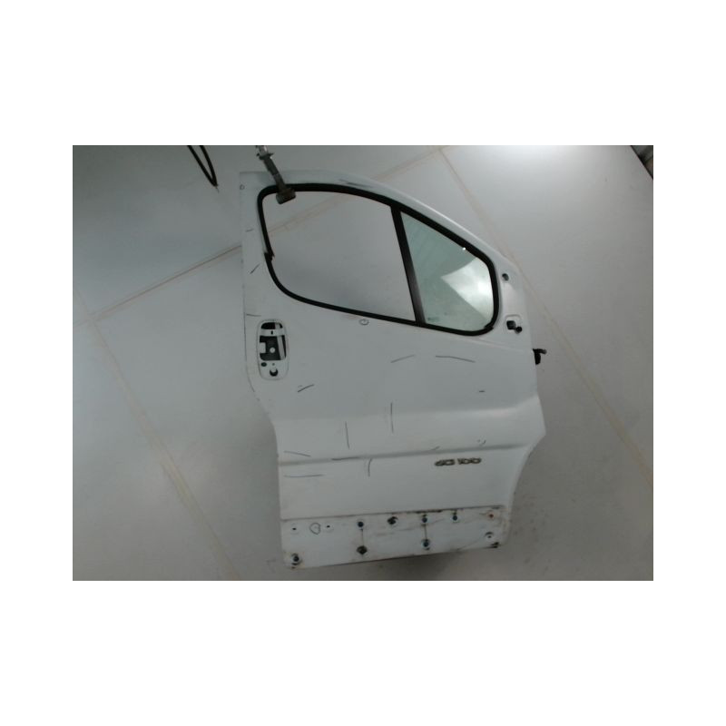 PORTE AVANT DROIT RENAULT TRAFIC