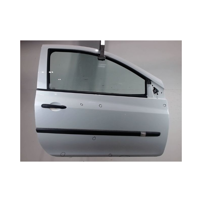 PORTE AVANT DROIT RENAULT CLIO