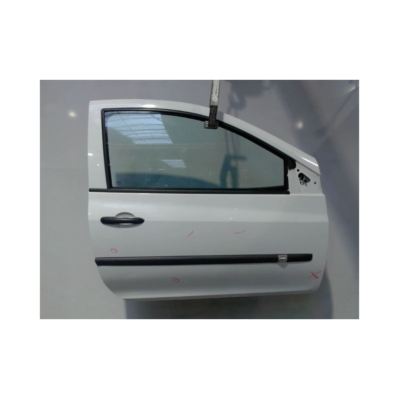 PORTE AVANT DROIT RENAULT CLIO III CAMPUS 09-