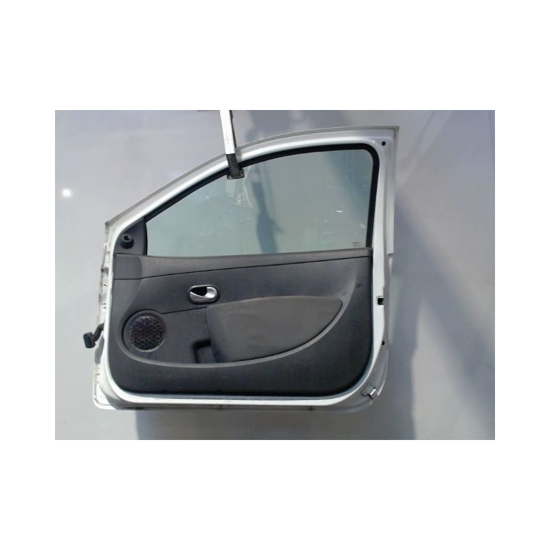 PORTE AVANT DROIT RENAULT CLIO III CAMPUS 09-