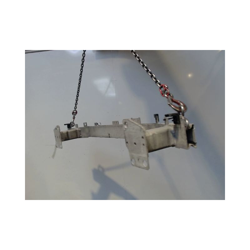 RENFORT PARE-CHOC AVANT RENAULT MEGANE III CPE -08