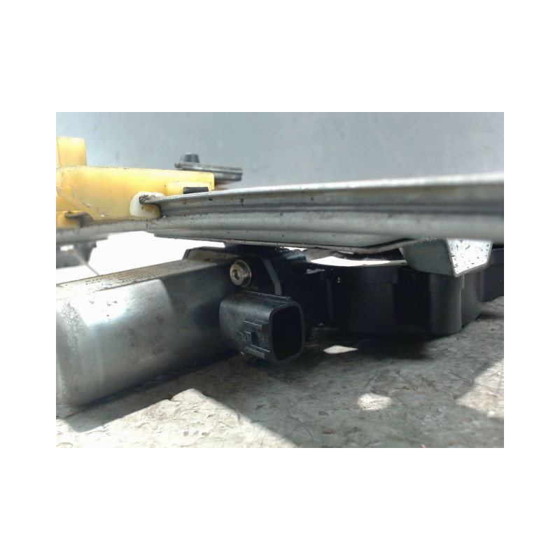 MECANISME+MOTEUR LEVE-GLACE AVANT DROIT RENAULT CLIO IV