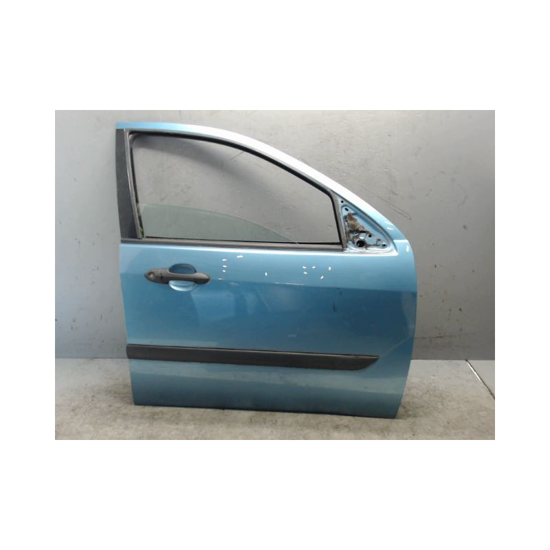 PORTE AVANT DROIT FORD FOCUS