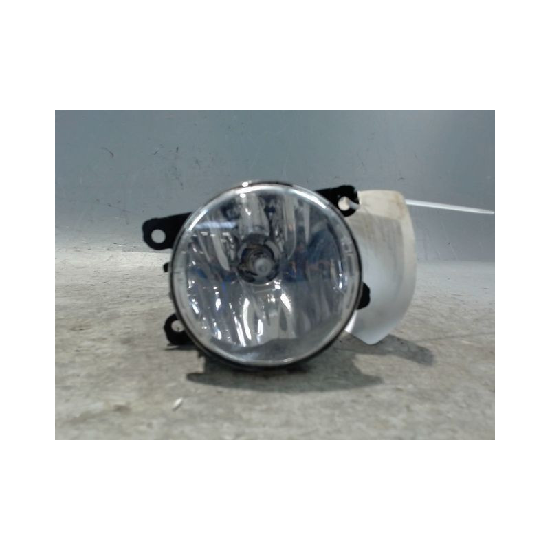 PHARE ANTIBROUILLARD AVANT DROIT DACIA DUSTER 2010-