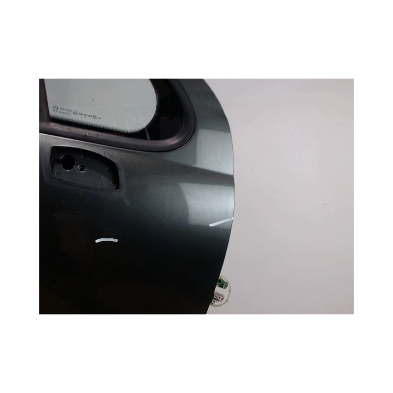 PORTE AVANT DROIT PEUGEOT 207 5P