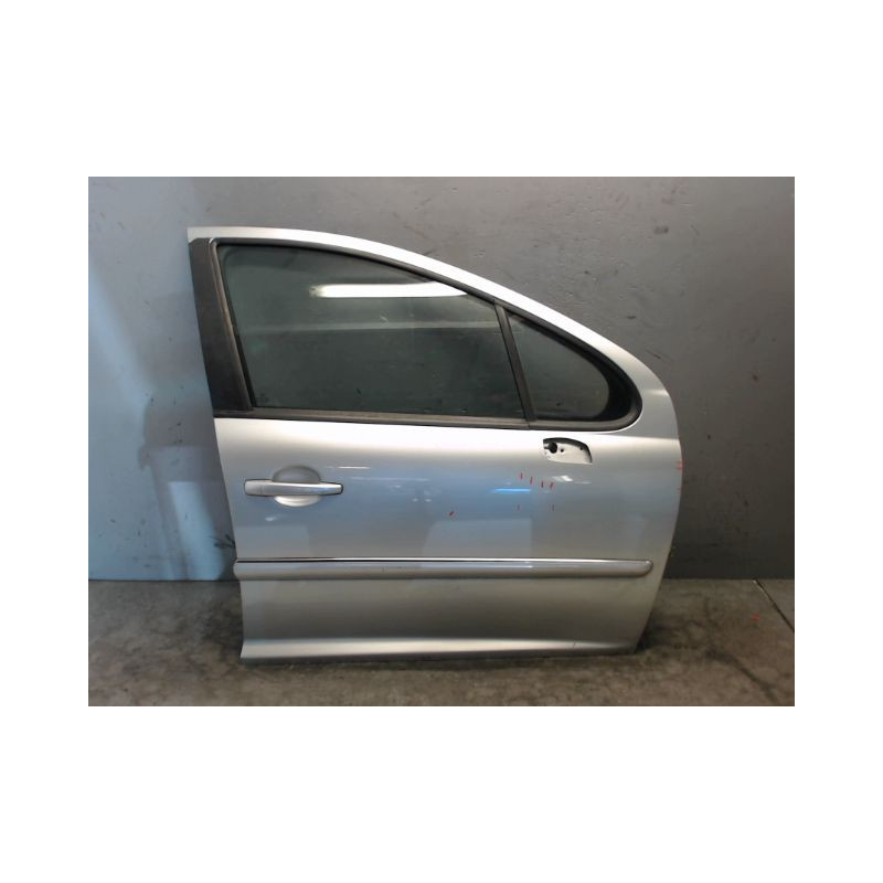 PORTE AVANT DROIT PEUGEOT 207