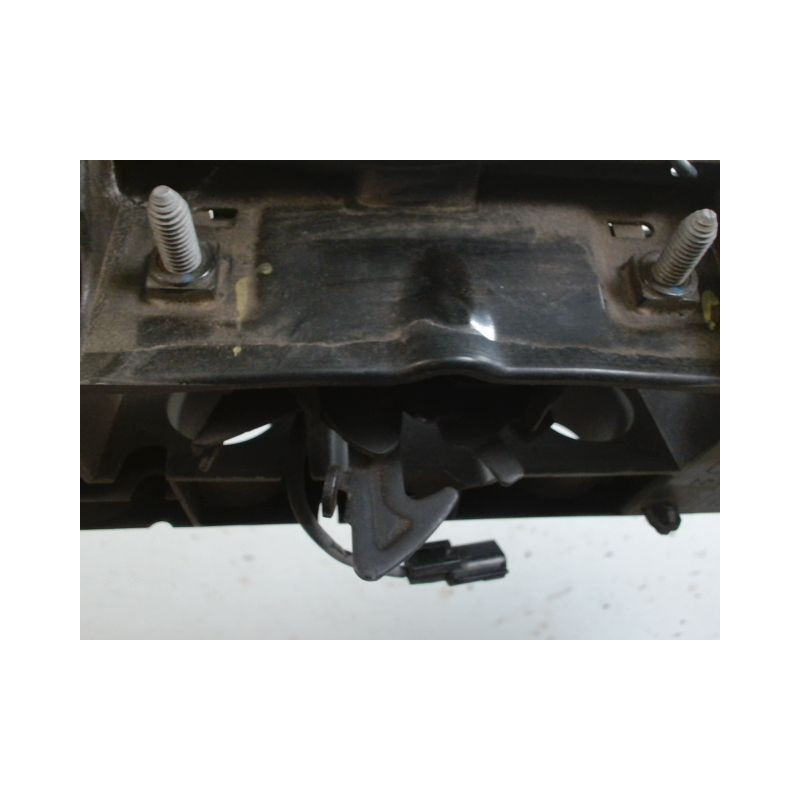 TRAVERSE SUPERIEURE ARMATURE AVANT RENAULT CLIO