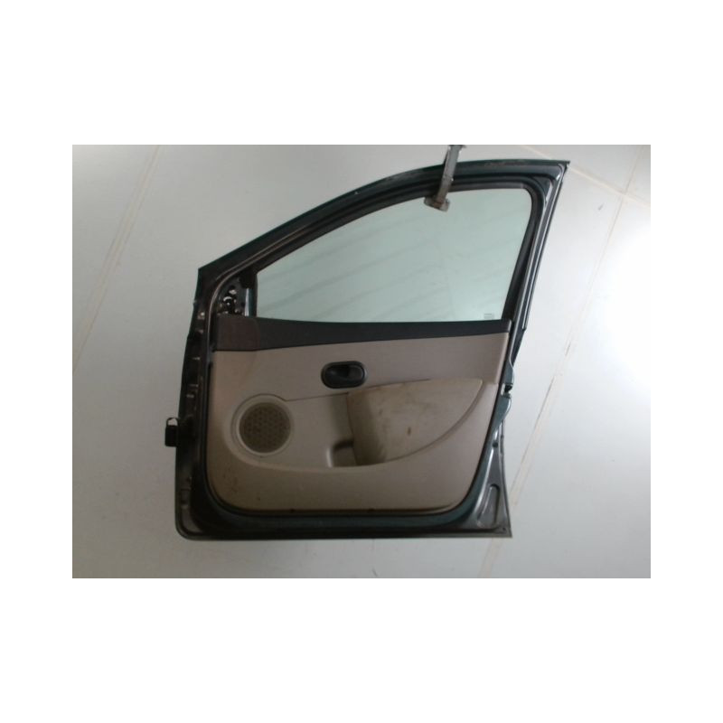 PORTE AVANT DROIT RENAULT CLIO