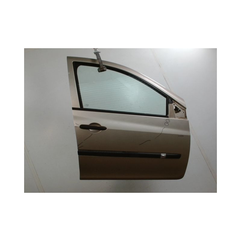 PORTE AVANT DROIT RENAULT CLIO