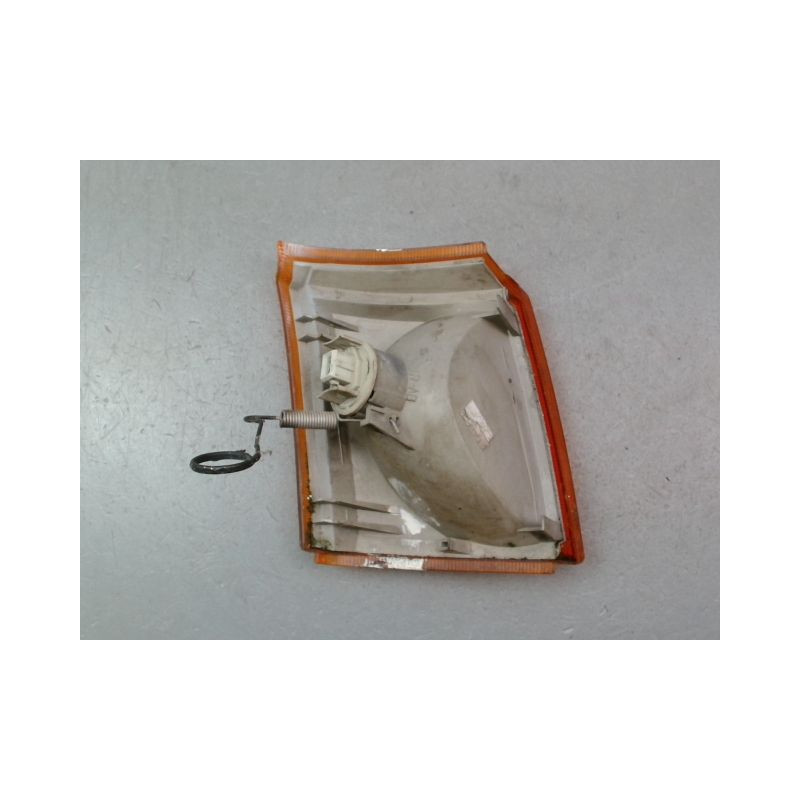 CLIGNOTANT GAUCHE FORD TRANSIT 100C 95 -98