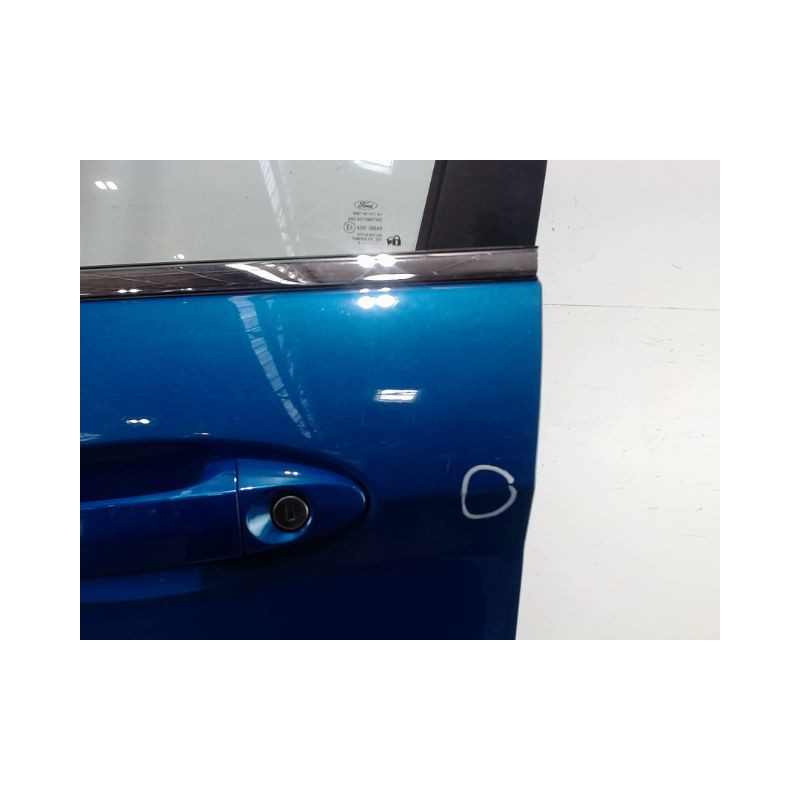 PORTE AVANT GAUCHE FORD FIESTA