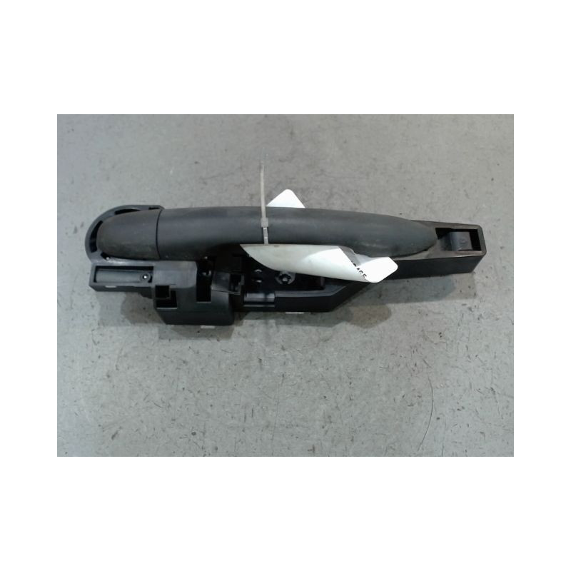 POIGNEE EXTERIEURE PORTE AVANT DROIT RENAULT KANGOO