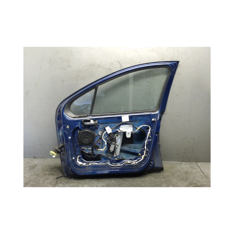 PORTE AVANT DROIT PEUGEOT 207