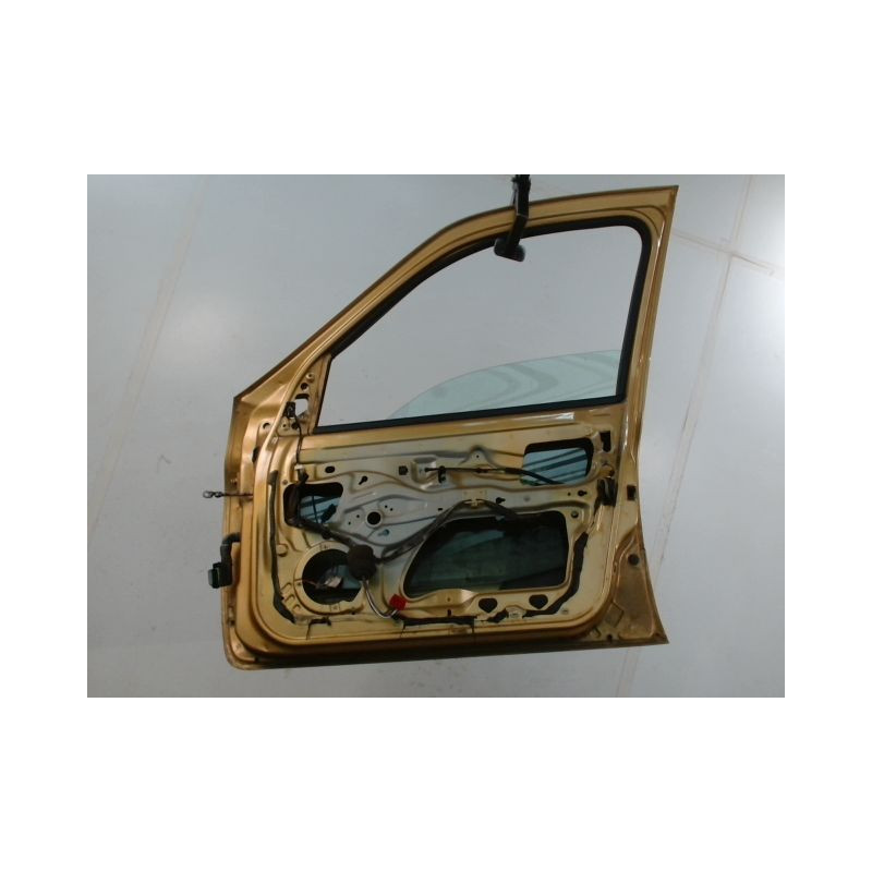 PORTE AVANT DROIT RENAULT CLIO