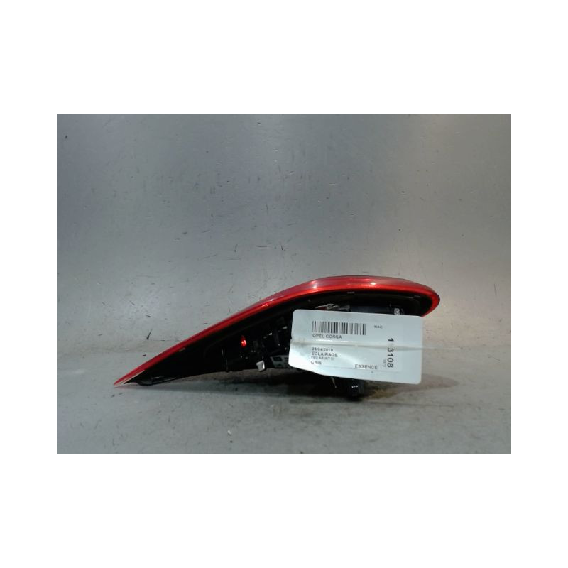 FEU ARRIERE INTERIEUR DROIT OPEL CORSA