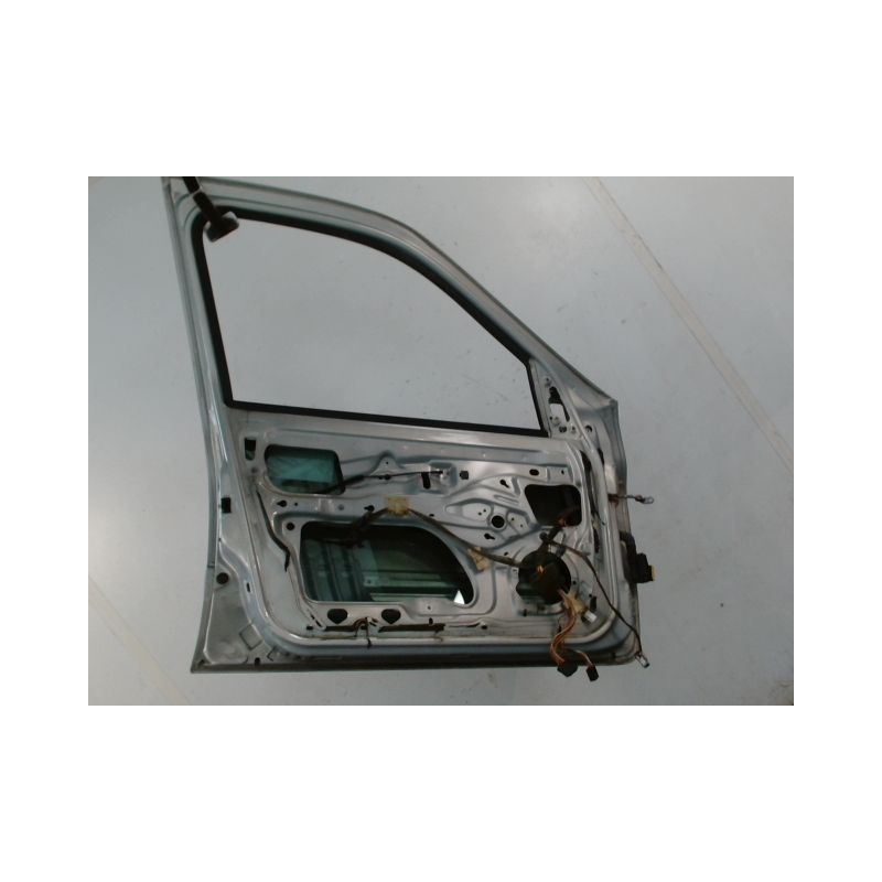 PORTE AVANT GAUCHE RENAULT CLIO