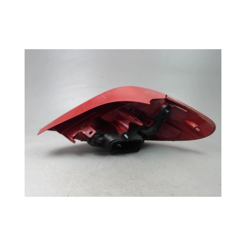 FEU ARRIERE GAUCHE  PEUGEOT 207 2006-2013