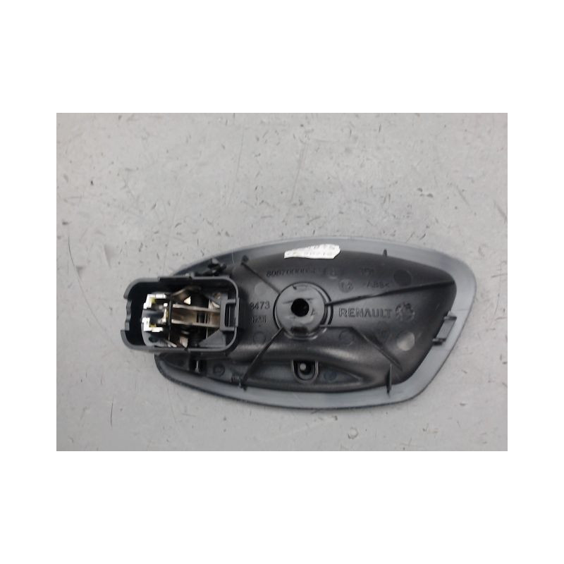 POIGNEE INTERIEURE PORTE AVANT DROIT RENAULT CAPTUR