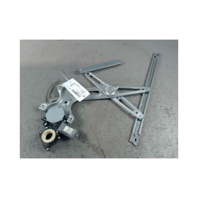 MECANISME+MOTEUR LEVE-GLACE AVANT GAUCHE TOYOTA YARIS II 2010-