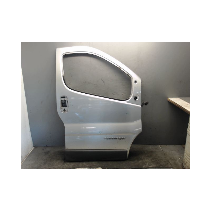PORTE AVANT DROIT RENAULT TRAFIC
