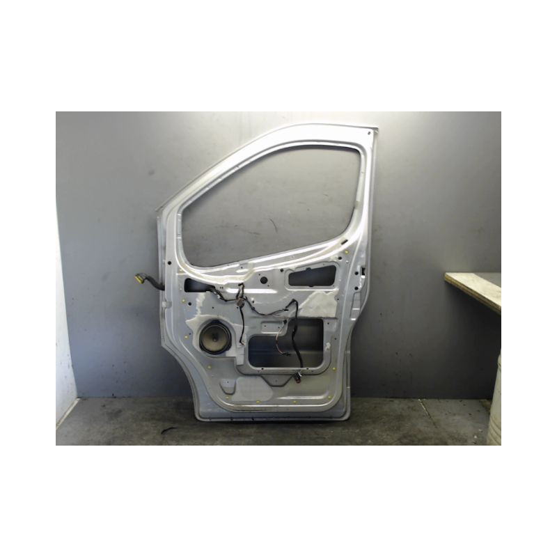 PORTE AVANT DROIT RENAULT TRAFIC