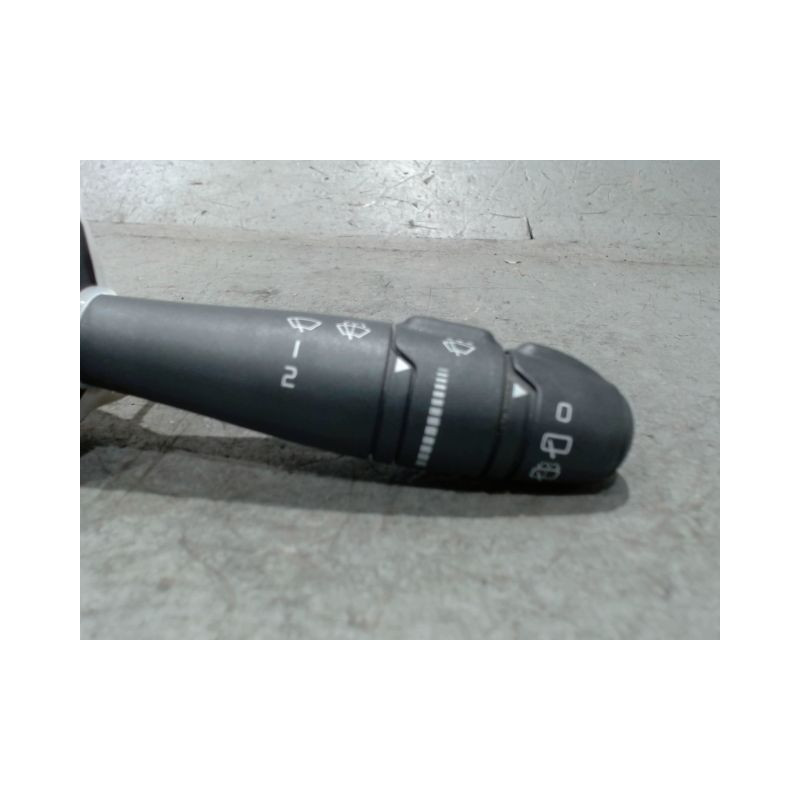 COMMANDE ESSUIE GLACE RENAULT TWINGO