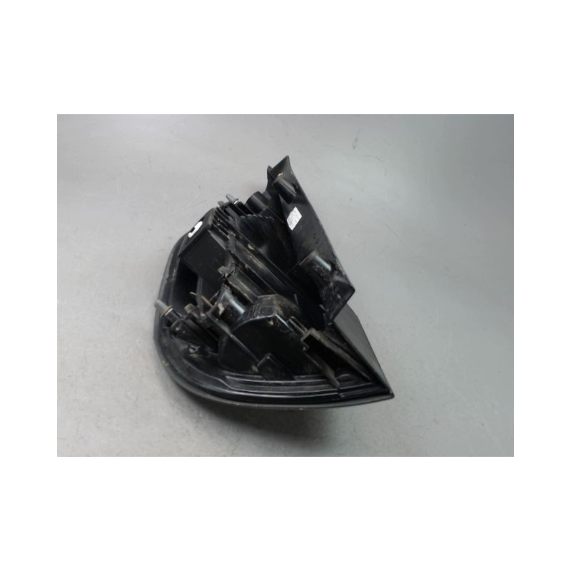 FEU ARRIERE DROIT RENAULT SCENIC MONOSP. III Phase 2 2011-2013