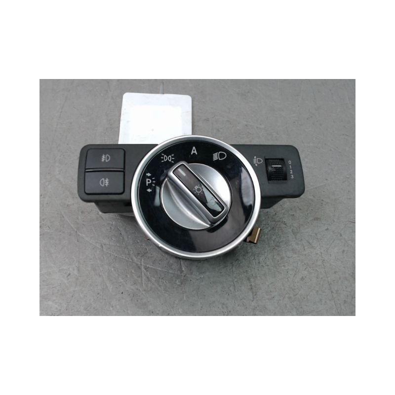 INTERIEUR COMMANDE PHARES MERCEDES CLASSE C
