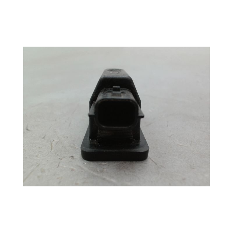 ECLAIREUR PLAQUE DE POLICE GAUCHE RENAULT TWINGO III 2014-...
