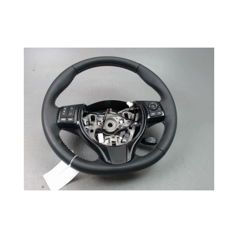 VOLANT DE DIRECTION TOYOTA YARIS 2005-