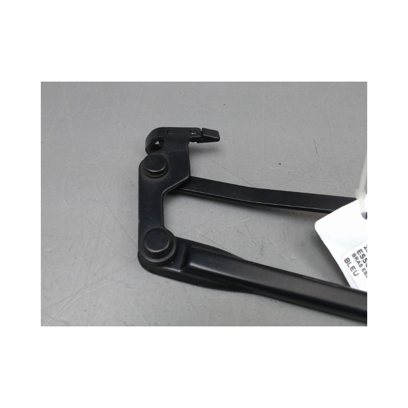 BRAS ESSUIE-GLACE AVANT TOYOTA YARIS 2005-